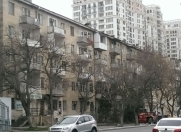 Satılır 1 otaqlı 34 m2 köhnə tikili Elmlər Akademiyası m.