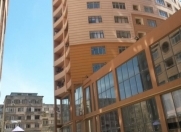 Satılır 3 otaqlı 137 m2 yeni tikili Yasamal parkı
