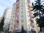 Satılır 3 otaqlı 130 m2 yeni tikili 8 mkr