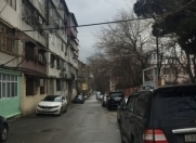 Satılır 1 otaqlı 30 m2 köhnə tikili Elmlər Akademiyası m.