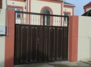 Satılır 5 otaqlı 180 m2 həyət evi Qaraçuxur