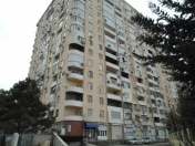 Satılır 2 otaqlı 70 m2 yeni tikili 2 mkr