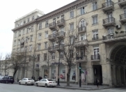 Satılır 2 otaqlı 67 m2 köhnə tikili Beşmərtəbə