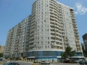 Satılır 5 otaqlı 285 m2 obyekt Həzi Aslanov m.