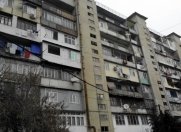 Satılır 4 otaqlı 120 m2 köhnə tikili Nizami m.