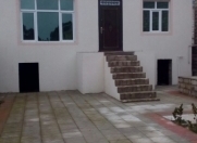 Satılır 4 otaqlı 130 m2 həyət evi Ramana