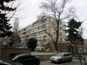 Satılır 3 otaqlı 85 m2 köhnə tikili 8 mkr