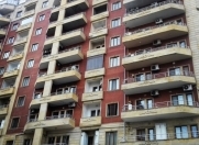 Satılır 4 otaqlı 180 m2 yeni tikili Gənclik m.