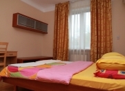 İcarəyə verilir 2 otaqlı 50 m2 köhnə tikili 3 mkr