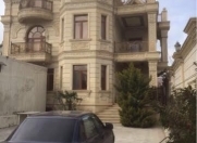 Satılır 8 otaqlı 550 m2 həyət evi Binəqədi