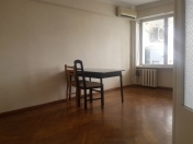 İcarəyə verilir 3 otaqlı 90 m2 köhnə tikili Montin adına park