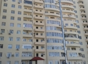 Satılır 3 otaqlı 135 m2 yeni tikili İnşaatçılar m.