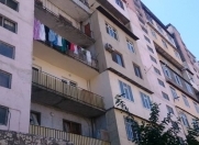 Satılır 3 otaqlı 80 m2 köhnə tikili 8 mkr