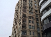 Satılır 4 otaqlı 180 m2 yeni tikili İçəri Şəhər m.