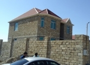 Satılır 6 otaqlı 220 m2 həyət evi Binə