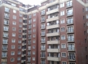 İcarəyə verilir 5 otaqlı 250 m2 yeni tikili 28 May m.