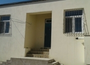 Satılır 3 otaqlı 300 m2 həyət evi Sulutəpə