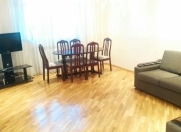 Satılır 2 otaqlı 80 m2 yeni tikili İnşaatçılar m.