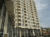 İcarəyə verilir 4 otaqlı 141 m2 yeni tikili İnşaatçılar m.