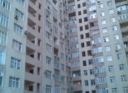 Satılır 3 otaqlı 137 m2 yeni tikili 8 mkr