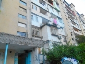 İcarəyə verilir 2 otaqlı 50 m2 köhnə tikili İnşaatçılar m.