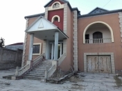 Satılır 5 otaqlı 280 m2 həyət evi Badamdar