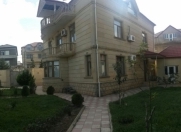 İcarəyə verilir 4 otaqlı 250 m2 həyət evi Badamdar