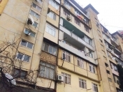 Satılır 2 otaqlı 65 m2 köhnə tikili 9 mkr