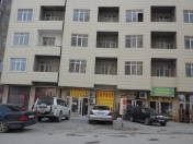 Satılır 2 otaqlı 75 m2 yeni tikili İnşaatçılar m.