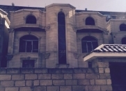 Satılır 8 otaqlı 600 m2 həyət evi Bakıxanov