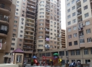 Satılır 1 otaqlı 50 m2 yeni tikili İnşaatçılar m.