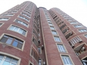 İcarəyə verilir 3 otaqlı 190 m2 yeni tikili Nəsimi bazarı