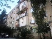 Satılır 1 otaqlı 30 m2 köhnə tikili Neftçilər m.