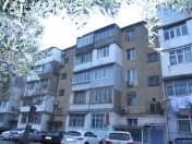 Satılır 2 otaqlı 50 m2 köhnə tikili Bakı Dövlət Universiteti