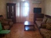 Satılır 3 otaqlı 70 m2 köhnə tikili 4 mkr