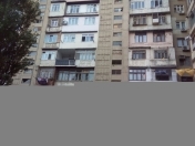 Satılır 4 otaqlı 100 m2 köhnə tikili Yasamal r.