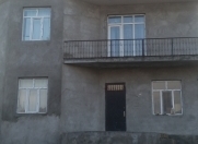 Satılır 4 otaqlı 220 m2 həyət evi Şağan