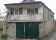 Satılır 3 otaqlı 100 m2 həyət evi Qaraçuxur