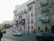 İcarəyə verilir 2 otaqlı 80 m2 köhnə tikili Cəfər Cabbarlı m.