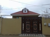 Satılır 3 otaqlı 90 m2 həyət evi Bakıxanov