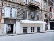 İcarəyə verilir 7 otaqlı 150 m2 ofis İçəri Şəhər m.