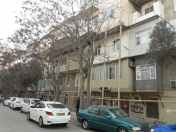 Satılır 4 otaqlı 200 m2 köhnə tikili Nəriman Nərimanov m.