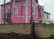 İcarəyə verilir 5 otaqlı 200 m2 bağ evi Qəbələ