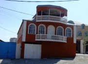 Satılır 10 otaqlı 420 m2 həyət evi Rəsulzadə