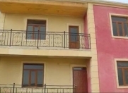 Satılır 5 otaqlı 210 m2 həyət evi Qala