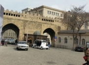 Satılır 5 otaqlı 237 m2 obyekt Səbail r.