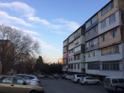 Satılır 4 otaqlı 120 m2 köhnə tikili İnşaatçılar m.