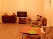 İcarəyə verilir 3 otaqlı 90 m2 həyət evi Montin