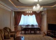 Satılır 3 otaqlı 140 m2 yeni tikili Aygun City