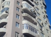 Satılır 4 otaqlı 151 m2 yeni tikili İnşaatçılar m.